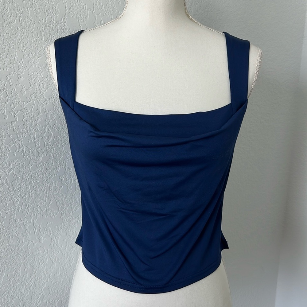 Micas Basic Square Neck Cropped Tank Top, NWT, sz XLarge